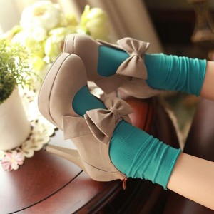 Bow Style Pumps