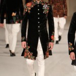 Embroidered velvet jackets for men's