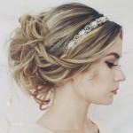 4 Romantic Hairstyles With Headbands