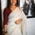 Vidya Balan in handloom saree