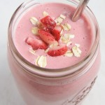 Strawberry oats smoothie