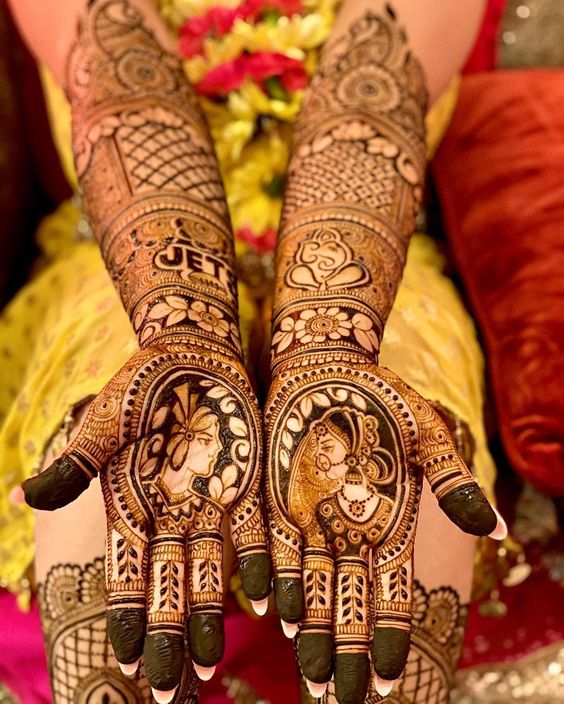Details more than 77 bridal mehndi with name best - seven.edu.vn