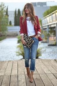 Style with animal print accessory
