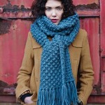 The knitted scarf