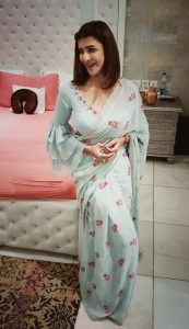How to wear printed chiffon georgette sarees in summers
