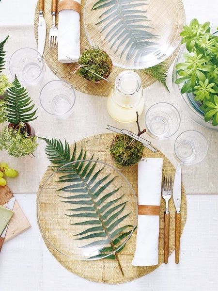 How to set a table and basic table manners