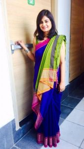 How to wear a saree palla
