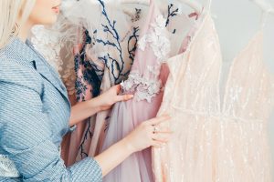 Choose prom dresses online