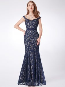 How to choose a prom dress for Hourglass body type?