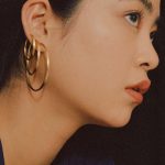 Hoop earrings trend