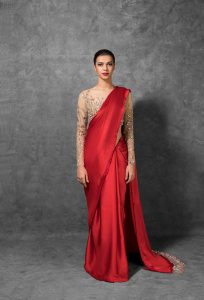 How to wear a satin saree