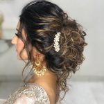 Styling hair with saree