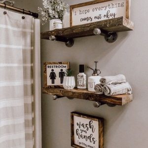 Floating shelf for bathroom