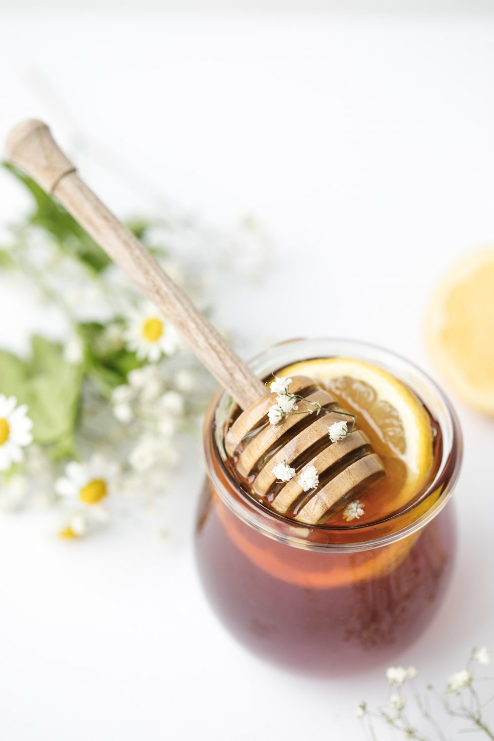 DIY anti ageing honey facial at home