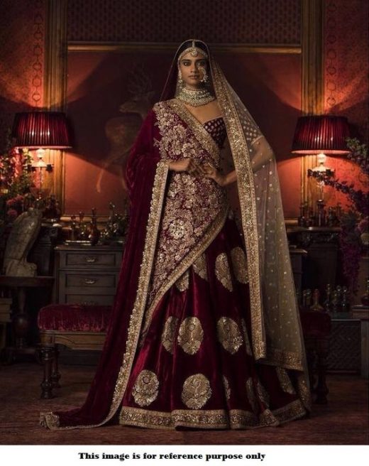 How to drape a velvet dupatta with a bridal lehnga