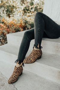 Leopard print footwear for winters