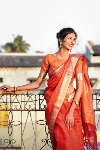 5 ways to drape a silk saree