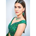 Kriti Sanon calls for donating for the kids in need