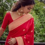 Hairstyle ideas for red silk saree-Threads-WeRIndia