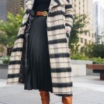 5 Ways To Look Classy In A Black Pleated Skirt In Winters