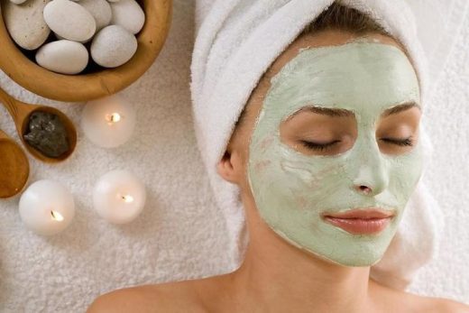 Nourishing honey facial at home for a glowing skin