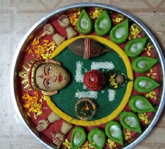 Decorative Puja Thali (Aarti thali)/Plate or Platter on Red Velvet Base
